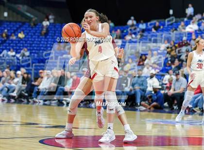 Thumbnail 2 in Fairfield vs. Jim Ned (UIL 3A Basketball Division I Final) photogallery.