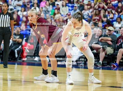 Thumbnail 2 in Fairfield vs. Jim Ned (UIL 3A Basketball Division I Final) photogallery.
