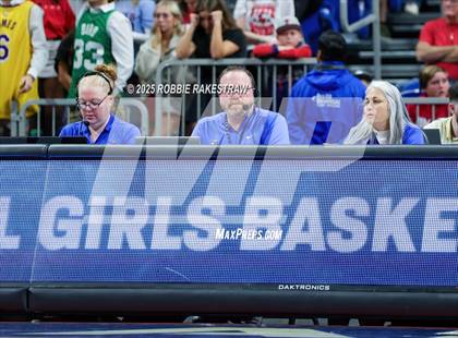 Thumbnail 3 in Fairfield vs. Jim Ned (UIL 3A Basketball Division I Final) photogallery.