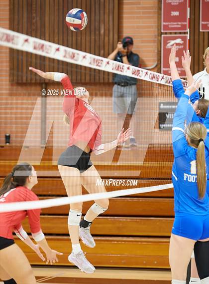 Thumbnail 2 in Foothill @ Carondelet (CIF NCS Division 1 Quarterfinals) photogallery.