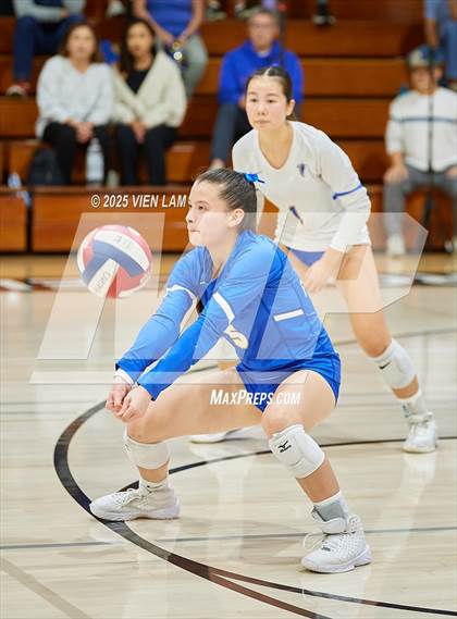 Thumbnail 1 in Foothill @ Carondelet (CIF NCS Division 1 Quarterfinals) photogallery.