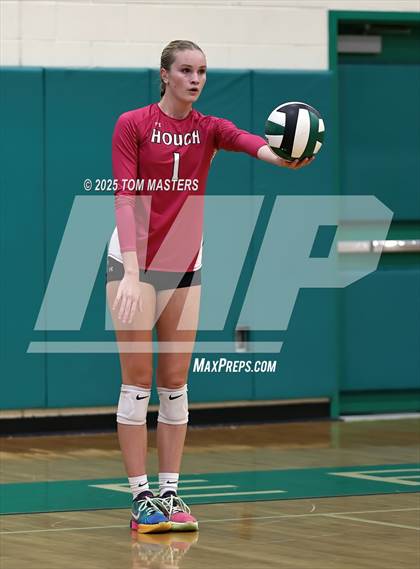 Thumbnail 3 in Hough @ Myers Park photogallery.