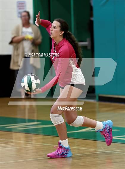 Thumbnail 2 in Hough @ Myers Park photogallery.