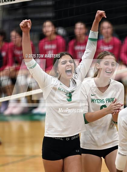 Thumbnail 2 in Hough @ Myers Park photogallery.