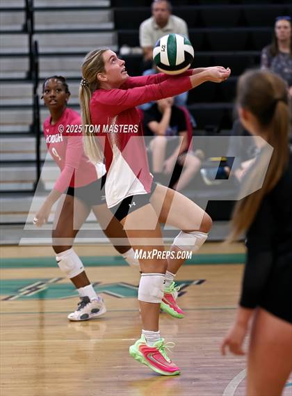 Thumbnail 2 in Hough @ Myers Park photogallery.