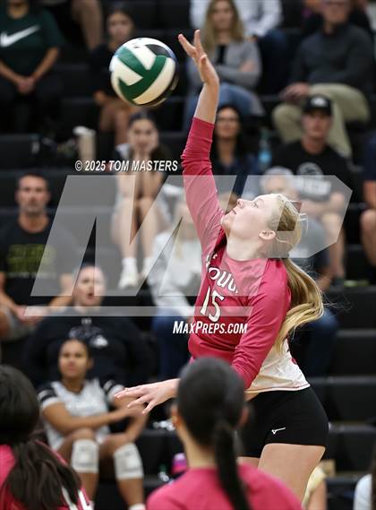 Thumbnail 3 in Hough @ Myers Park photogallery.
