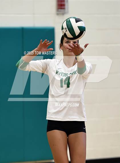 Thumbnail 3 in Hough @ Myers Park photogallery.