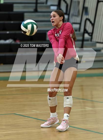 Thumbnail 3 in Hough @ Myers Park photogallery.
