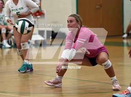Thumbnail 1 in Hough @ Myers Park photogallery.