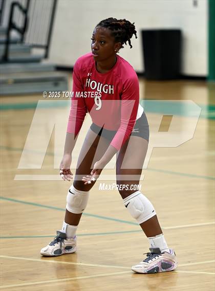 Thumbnail 2 in Hough @ Myers Park photogallery.