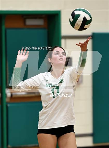 Thumbnail 2 in Hough @ Myers Park photogallery.