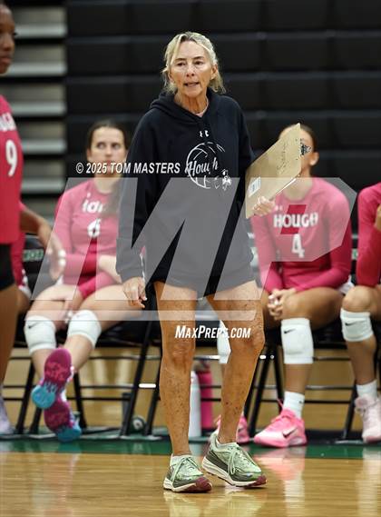 Thumbnail 3 in Hough @ Myers Park photogallery.
