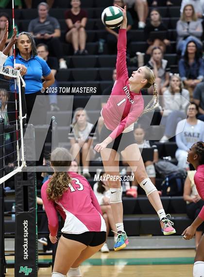 Thumbnail 1 in Hough @ Myers Park photogallery.