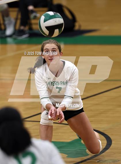 Thumbnail 3 in Hough @ Myers Park photogallery.