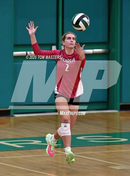 Thumbnail 2 in Hough @ Myers Park photogallery.