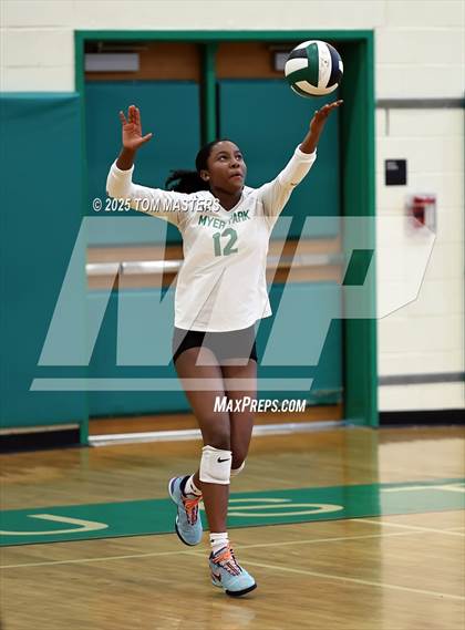 Thumbnail 1 in Hough @ Myers Park photogallery.
