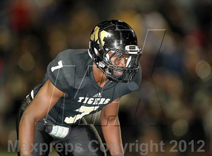 Thumbnail 2 in DeSoto @ Mansfield photogallery.