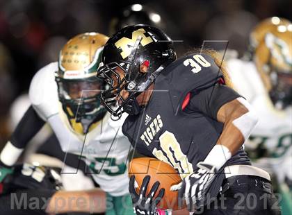 Thumbnail 3 in DeSoto @ Mansfield photogallery.