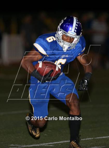 Thumbnail 2 in Glendora @ Charter Oak photogallery.