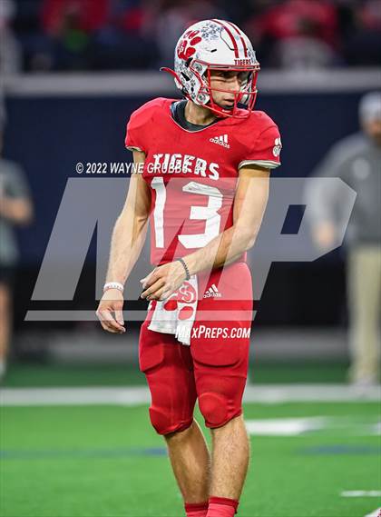 Thumbnail 2 in Glen Rose vs. Carthage (UIL 4A DII State Semifinal) photogallery.