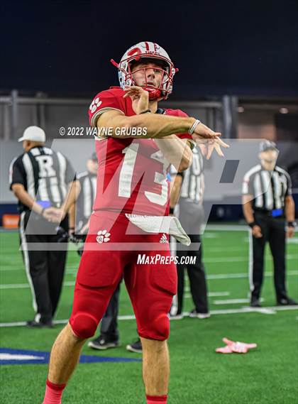 Thumbnail 1 in Glen Rose vs. Carthage (UIL 4A DII State Semifinal) photogallery.