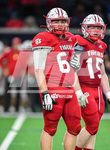 Thumbnail 1 in Glen Rose vs. Carthage (UIL 4A DII State Semifinal) photogallery.