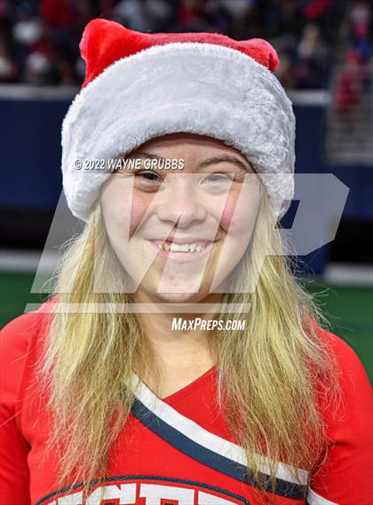 Thumbnail 2 in Glen Rose vs. Carthage (UIL 4A DII State Semifinal) photogallery.