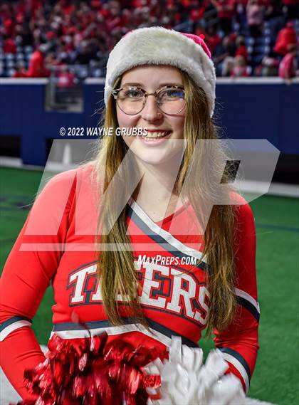 Thumbnail 3 in Glen Rose vs. Carthage (UIL 4A DII State Semifinal) photogallery.