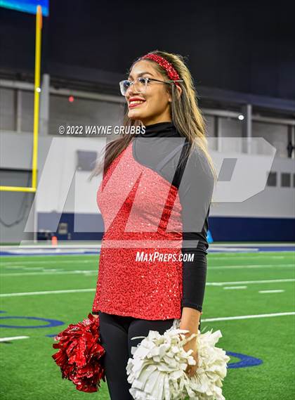 Thumbnail 3 in Glen Rose vs. Carthage (UIL 4A DII State Semifinal) photogallery.