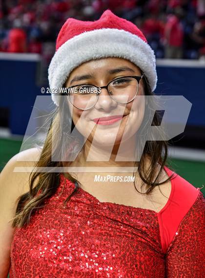 Thumbnail 2 in Glen Rose vs. Carthage (UIL 4A DII State Semifinal) photogallery.