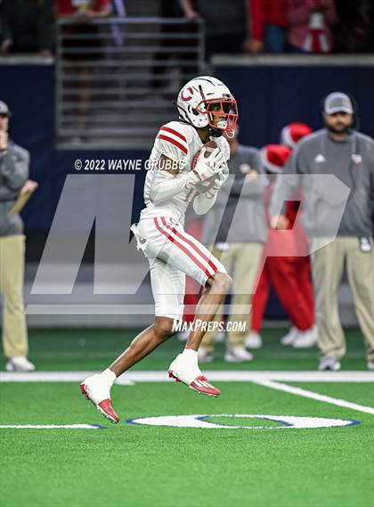 Thumbnail 3 in Glen Rose vs. Carthage (UIL 4A DII State Semifinal) photogallery.