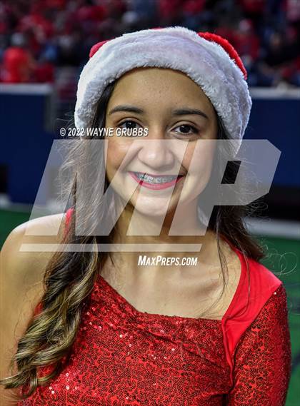 Thumbnail 1 in Glen Rose vs. Carthage (UIL 4A DII State Semifinal) photogallery.