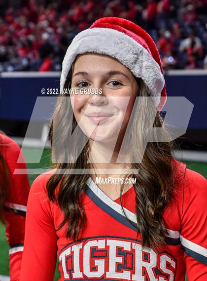 Thumbnail 2 in Glen Rose vs. Carthage (UIL 4A DII State Semifinal) photogallery.