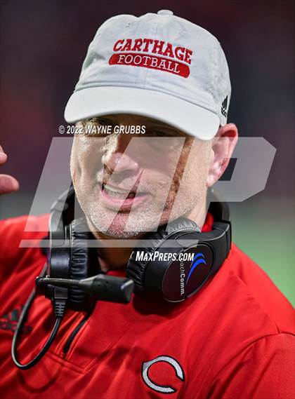 Thumbnail 3 in Glen Rose vs. Carthage (UIL 4A DII State Semifinal) photogallery.