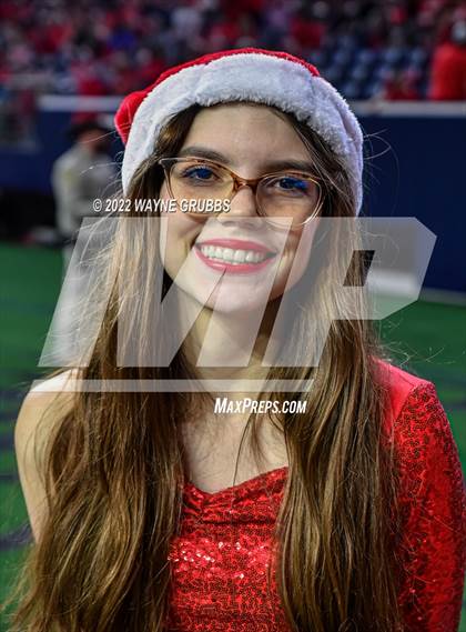 Thumbnail 3 in Glen Rose vs. Carthage (UIL 4A DII State Semifinal) photogallery.