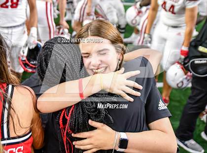 Thumbnail 2 in Glen Rose vs. Carthage (UIL 4A DII State Semifinal) photogallery.