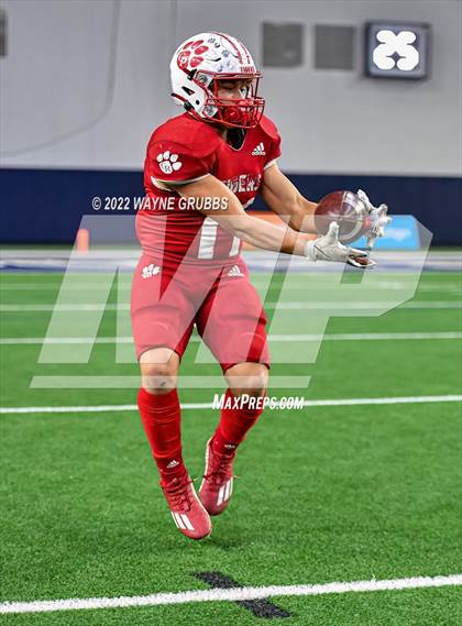 Thumbnail 1 in Glen Rose vs. Carthage (UIL 4A DII State Semifinal) photogallery.