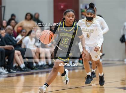 Thumbnail 3 in Warren Central vs. Indianapolis Crispus Attucks (IHSAA 4A sectional 10 semi-final playoff) photogallery.