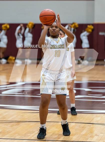 Thumbnail 2 in Warren Central vs. Indianapolis Crispus Attucks (IHSAA 4A sectional 10 semi-final playoff) photogallery.