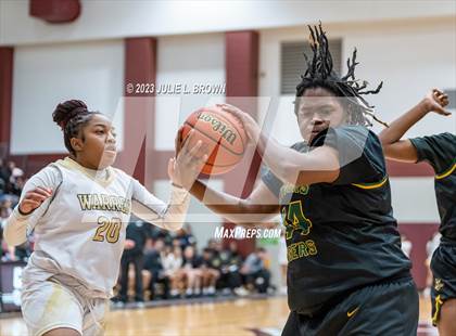 Thumbnail 1 in Warren Central vs. Indianapolis Crispus Attucks (IHSAA 4A sectional 10 semi-final playoff) photogallery.