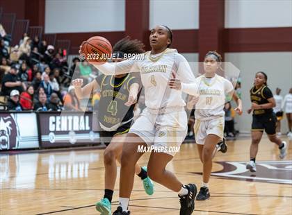 Thumbnail 3 in Warren Central vs. Indianapolis Crispus Attucks (IHSAA 4A sectional 10 semi-final playoff) photogallery.