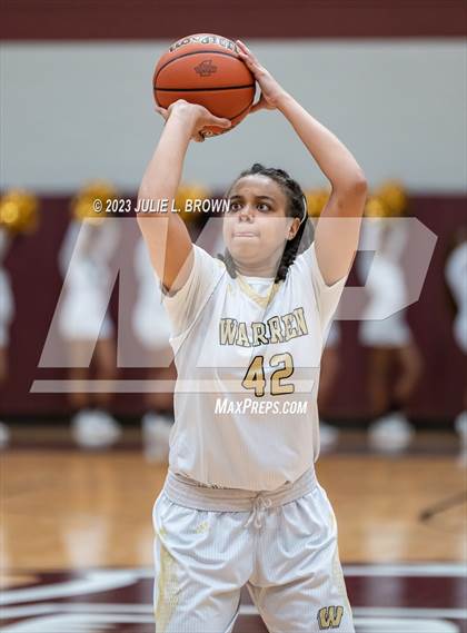 Thumbnail 1 in Warren Central vs. Indianapolis Crispus Attucks (IHSAA 4A sectional 10 semi-final playoff) photogallery.