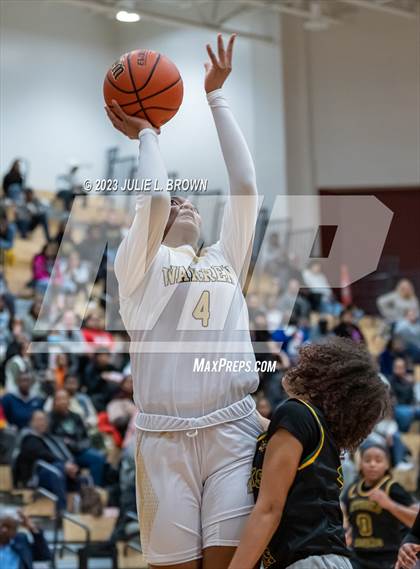 Thumbnail 2 in Warren Central vs. Indianapolis Crispus Attucks (IHSAA 4A sectional 10 semi-final playoff) photogallery.