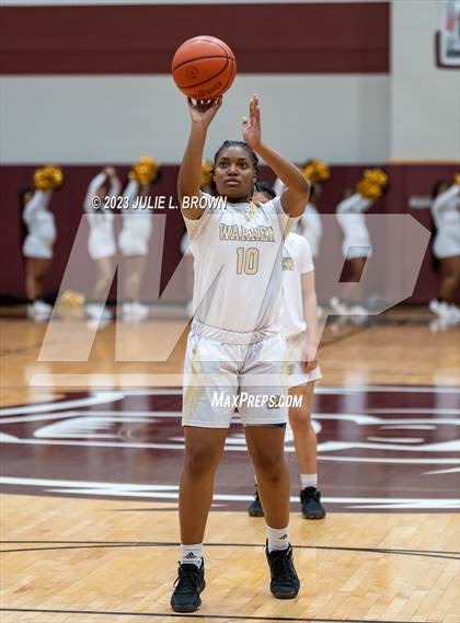 Thumbnail 3 in Warren Central vs. Indianapolis Crispus Attucks (IHSAA 4A sectional 10 semi-final playoff) photogallery.