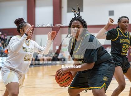 Thumbnail 1 in Warren Central vs. Indianapolis Crispus Attucks (IHSAA 4A sectional 10 semi-final playoff) photogallery.