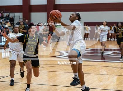 Thumbnail 2 in Warren Central vs. Indianapolis Crispus Attucks (IHSAA 4A sectional 10 semi-final playoff) photogallery.