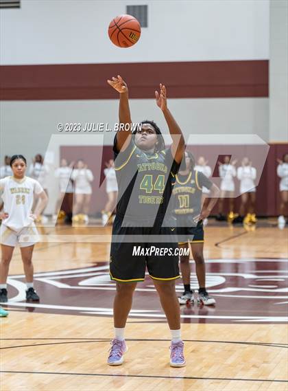 Thumbnail 2 in Warren Central vs. Indianapolis Crispus Attucks (IHSAA 4A sectional 10 semi-final playoff) photogallery.