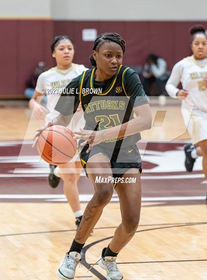 Thumbnail 2 in Warren Central vs. Indianapolis Crispus Attucks (IHSAA 4A sectional 10 semi-final playoff) photogallery.