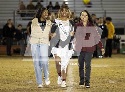 Thumbnail 2 in Kellis Senior Night photogallery.
