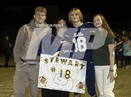 Thumbnail 3 in Kellis Senior Night photogallery.